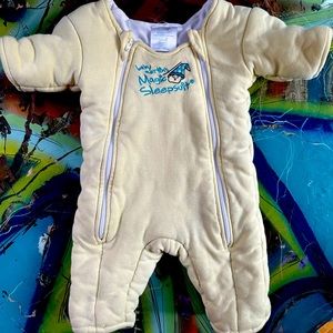 Magic Merlin Sleep Suit (Small, 12-18 lbs, 3-6 months) used in good condition